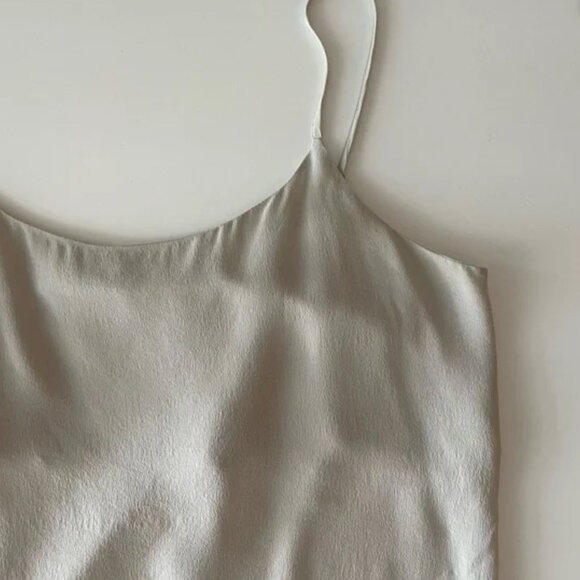 100% SILK NWT Everlane “The Clean Silk Cami” Light Grey Camisole Top - Picture 3 of 6